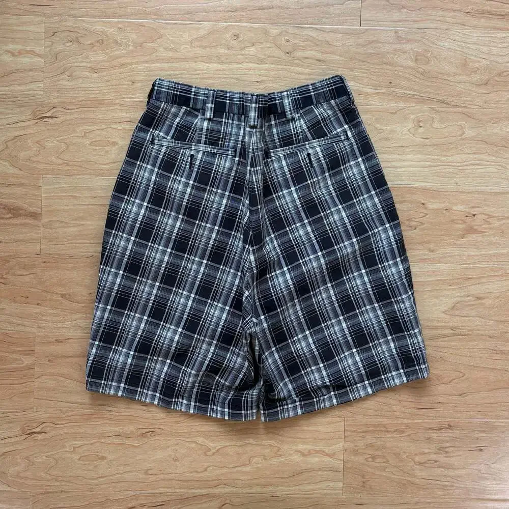 Roundtree & Yorke Gold Label Men's Size 34 Black White Plaid Cotton Shorts